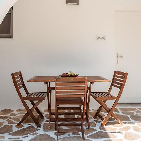 Celestial Seaview Apartments - Afroditi Naxos City Exterior foto